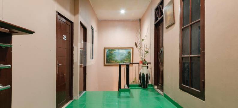 SR公寓-近芝布尔美特拉芝普特拉商场-红门酒店(SR Residence Near Mall Ciputra Cibubur Mitra RedDoorz)图片