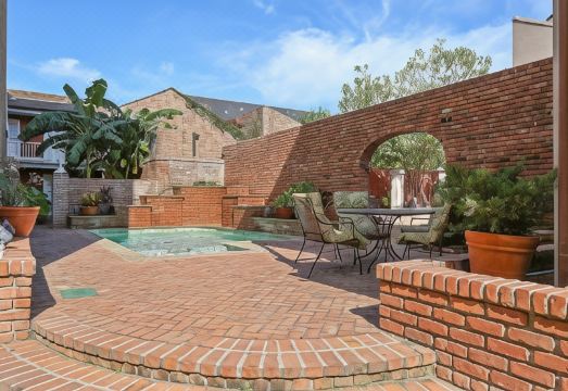 Grenoble House Hotel Overview