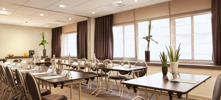 坎佩尔中心大洋洲艾思格尔酒店(Escale Oceania Quimper Centre)图片