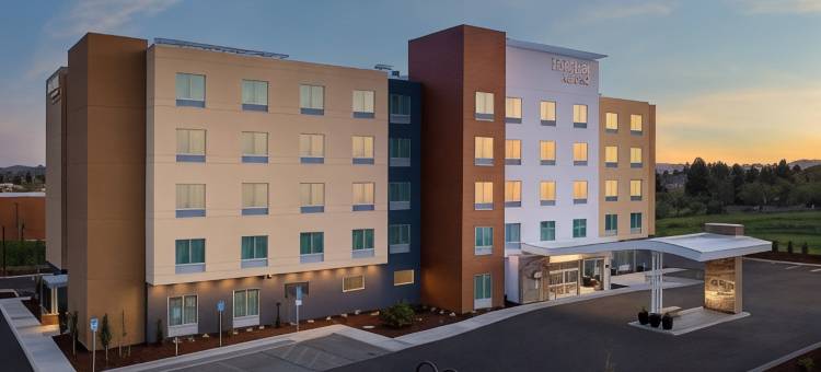 罗内特帕克圣罗莎万豪万枫套房酒店(Fairfield Inn & Suites Santa Rosa Rohnert Park)图片