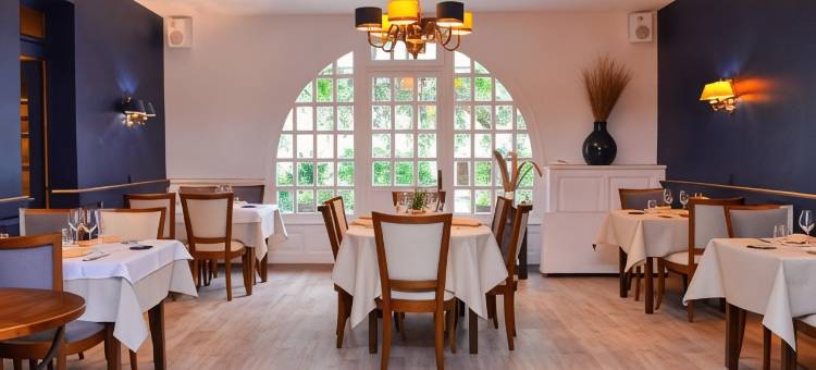 绿橡木酒店(Logis Hôtel Restaurant le Chêne Vert)图片