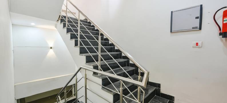 FabHotel 卡维亚旅馆(FabHotel Kavya Inn - Nr the Mall of Faridabad)图片