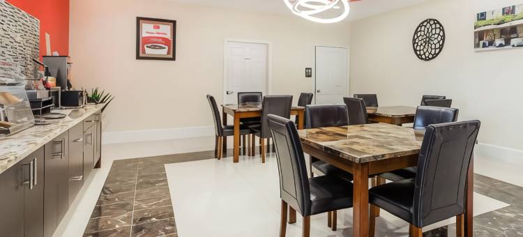 威洛布鲁克伊克诺套房酒店(Econo Lodge Inn & Suites Houston Willowbrook)图片