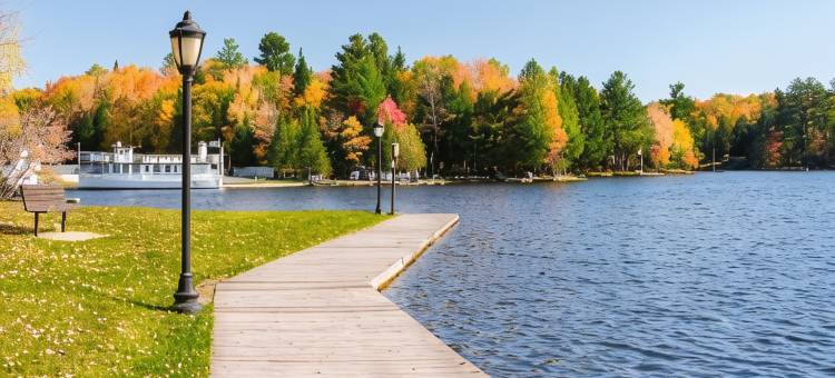 旧福奇阿第伦达克酒店(Adirondack Lodge Old Forge)图片