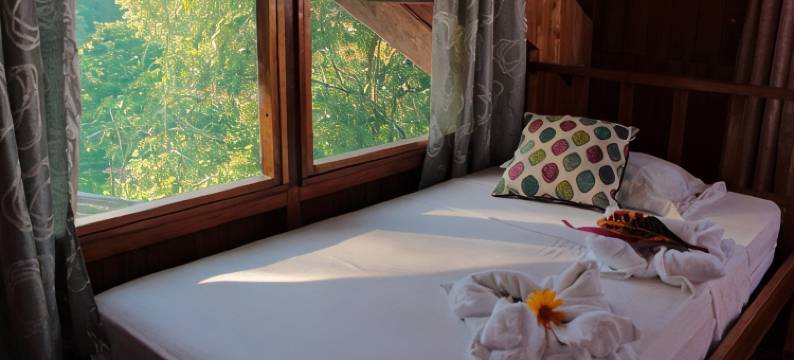 Triple Room with Sea and Mountain Views. Perfecto for Couples图片