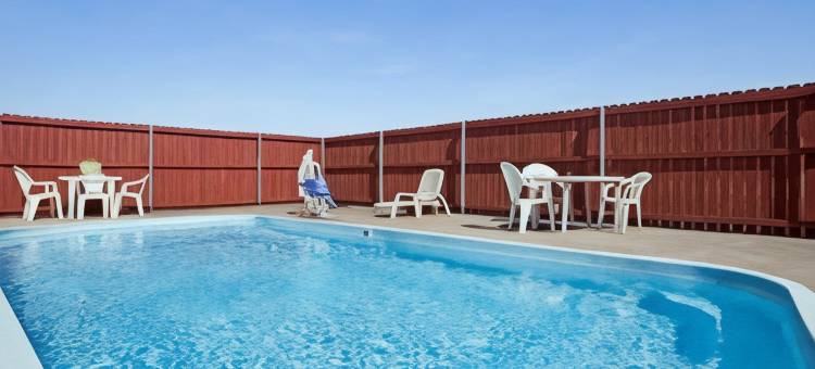 盖恩斯维尔速8酒店(Super 8 by Wyndham Gainesville TX)图片