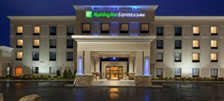 智选假日套房酒店马龙(Holiday Inn Express & Suites Malone)图片