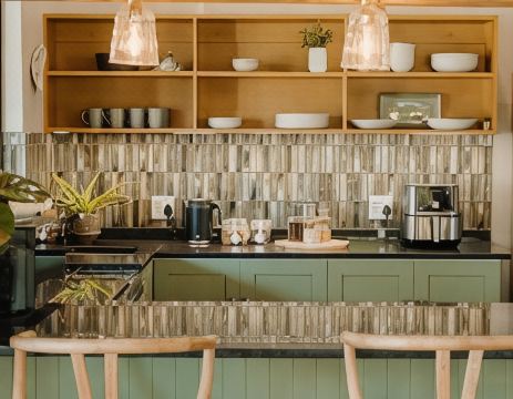 White Water Farm Hotel Overview