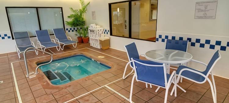 圣罗伯特伦纳德伍德堡万枫酒店(Fairfield Inn Fort Leonard Wood St. Robert)图片