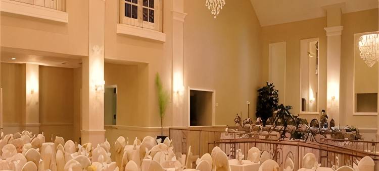 Holiday Inn 卡温顿的东南亚(Holiday Inn COVINGTON by IHG)图片