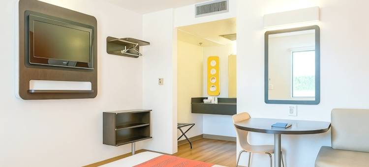卡尔斯巴德海滩6号汽车旅馆(Motel 6-Carlsbad, CA Beach)图片