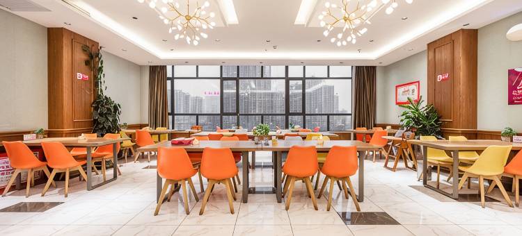 四季米兰智慧酒店(韩城高速收费站店)图片