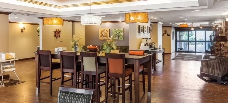 希尔顿欢朋酒店-南山(Hampton Inn South Hill)图片