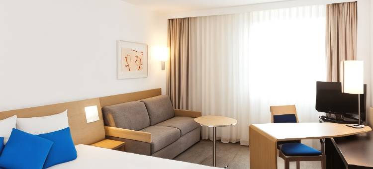 南斯卡尔屈埃富诺富特酒店(Novotel Nantes Carquefou)图片