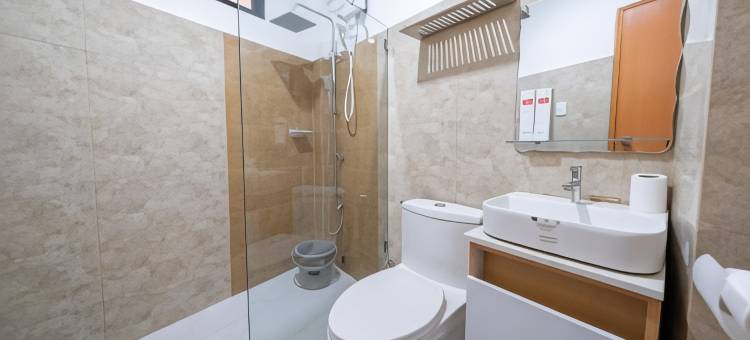 帕拉纳克市红多兹阿尔奎萨住宅酒店(RedDoorz @ Alquiza Residences Parañaque)图片