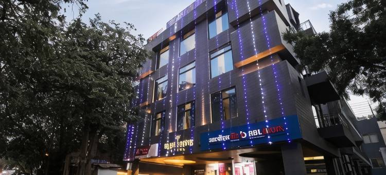 尼赫鲁广场蓝石酒店(Hotel Bluestone Nehru Place by the Cosy Hotels)图片