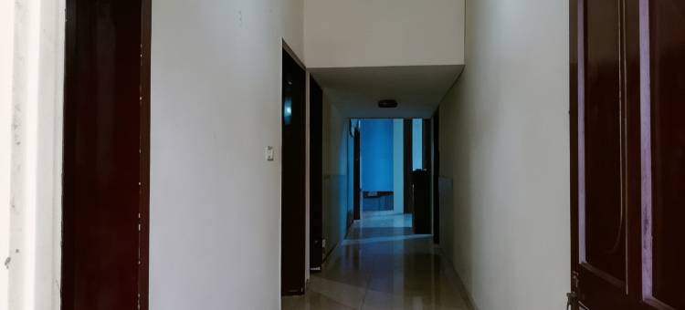 新金斯顿汽车旅馆(Hotel Royal Seven)图片