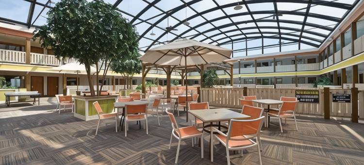 迪比克贝斯特韦斯特优质酒店暨会议中心(Best Western Plus Dubuque Hotel  Conference Center)图片