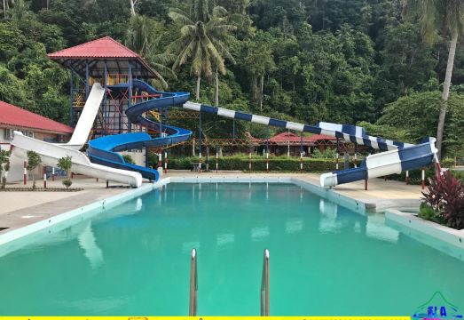 Shaz Resort Pulau Tinggi Hotel Overview
