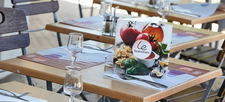 康铂里昂南部费赞酒店(Campanile Lyon Sud - Feyzin)图片