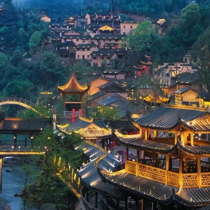 江西南昌+庐山+景德镇+婺源+三清山风景区+望仙谷6日5晚跟团游