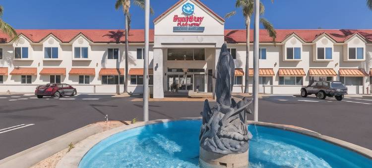 阿普兰安大略北贝斯特韦斯特SureStay Plus酒店(SureStay Plus Hotel by Best Western Upland Ontario North)图片