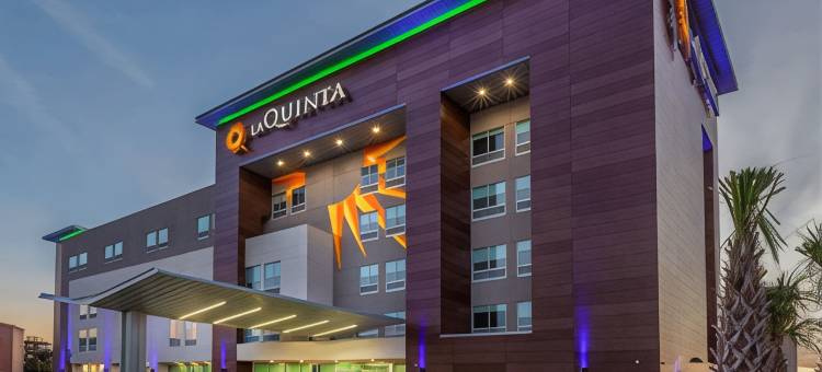 加尔维斯顿西防波堤拉昆塔温德姆套房酒店(La Quinta Inn & Suites by Wyndham Galveston West Seawall)图片