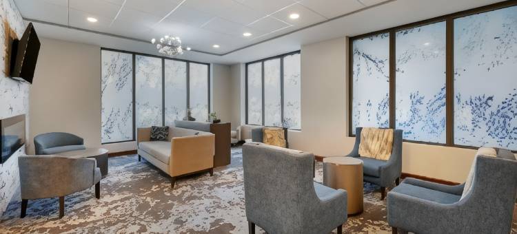 贝斯特韦斯特优质酒店南荷兰/芝加哥南区(Best Western Plus South Holland/Chicago Southland)图片