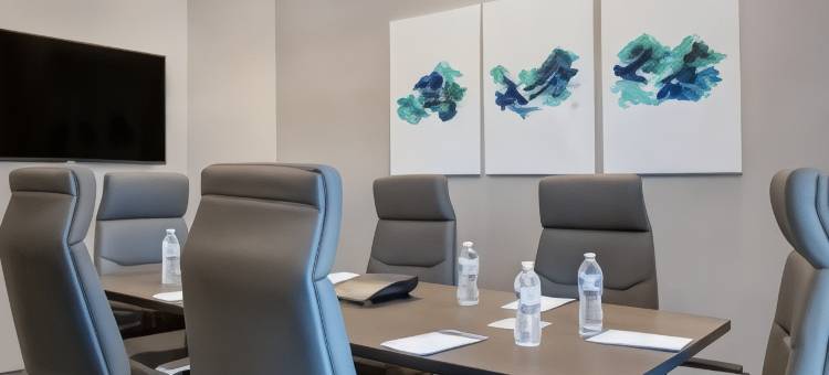 滑铁卢圣雅各布斯希尔顿欢朋套房酒店(Hampton Inn & Suites by Hilton Watertoo St. Jacobs)图片