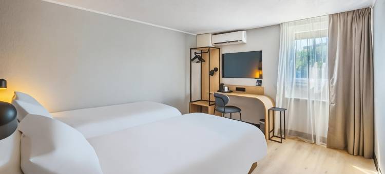 圣阿波利奈尔东第戎康铂酒店(Campanile NATURE - Dijon Est Saint-Apollinaire)图片