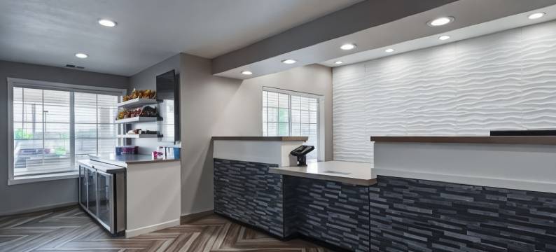 乐趣世界贝斯特韦斯特套房酒店(Best Western Worlds of Fun Inn  Suites)图片