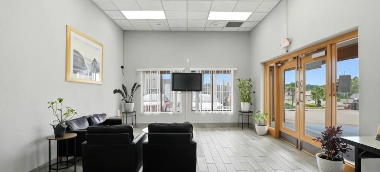 美国-亚特兰大机场和琼斯伯勒I-75酒店及套房(American Inn and Suites - Atlanta Airport Jonesboro I-75)图片