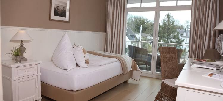 海肯多夫波罗的海海滨桑拿酒店(Belvilla)(Heikendorf Ostseebad Strandhotel mit Sauna by Belvilla)图片