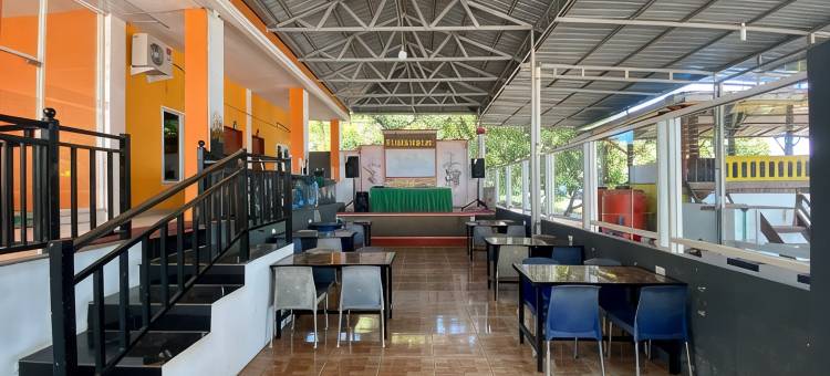 Prima Hotel Samosir by RHM图片