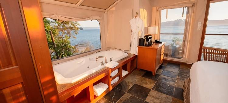 月半湾度假酒店(Rockwater Secret Cove Resort)图片