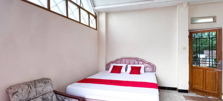 红门酒店@阿尔加普里度假村及露营地(RedDoorz at Argapuri Resort and Campsite Ciwidey)图片
