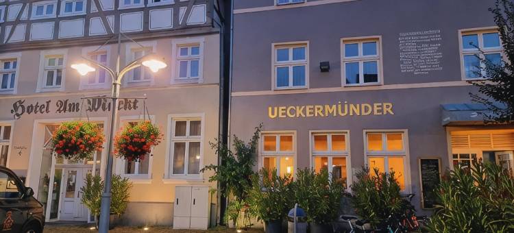 阿蒙市场及啤酒屋斯特库酒店(Hotel Am Markt & Brauhaus Stadtkrug)图片