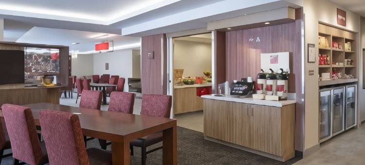 渥太华卡纳塔万豪TownePlace套房酒店(TownePlace Suites Ottawa Kanata)图片