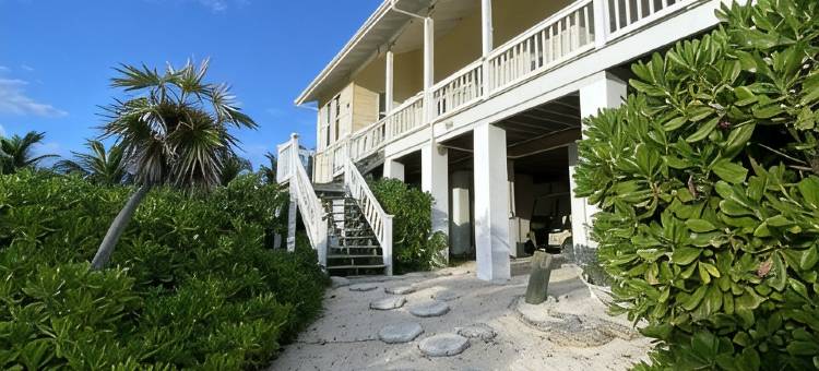赤脚海滩 - 海滨度假屋，配有私人海滩，享日出与日落景观(Barefoot Beach - oceanfront beach house w/ private beach, sunrise & sunset views)图片