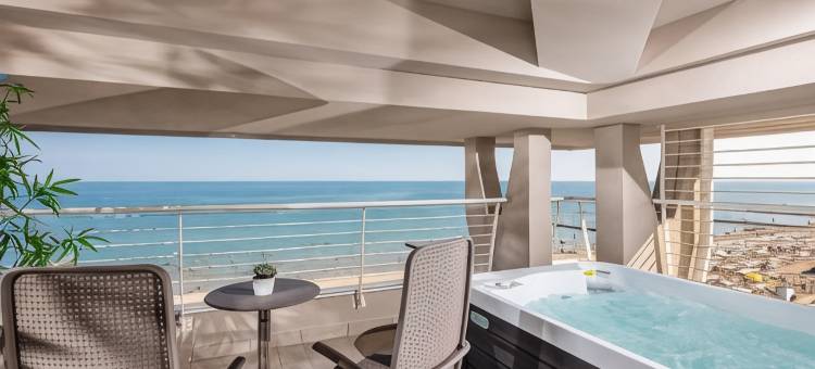 国会大厦酒店(Hotel Capitol)图片