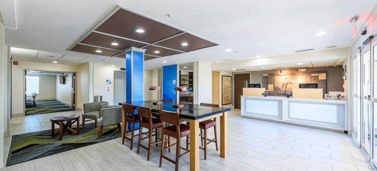 智选假日套房酒店巴斯特罗普(Holiday Inn Express & Suites Bastrop)图片