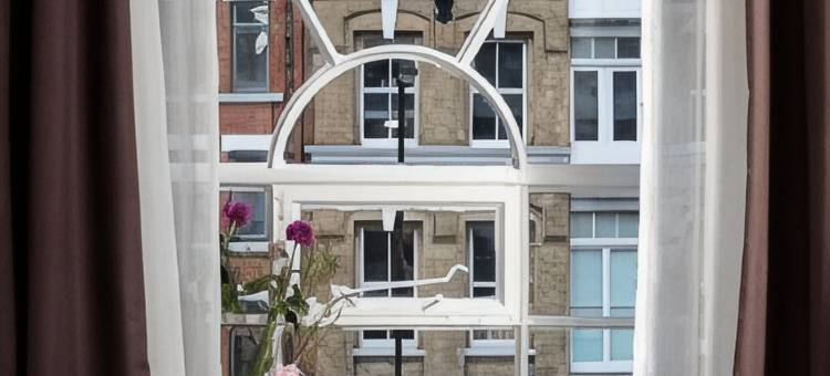 Bob W Commercial House图片