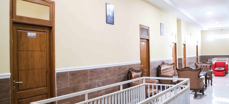 红色伙伴普里卡罗马伊斯兰酒店(Puri Karomah Syariah RedPartner)图片