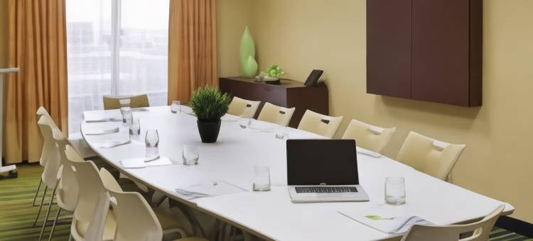 Fairfield Inn & Suites Toronto Mississauga图片