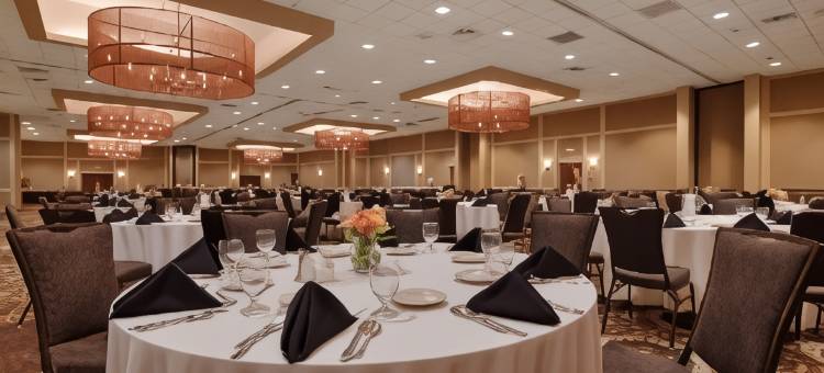 中央贝斯特韦斯特精品酒店及会议中心(Best Western Premier the Central Hotel  Conference Center)图片