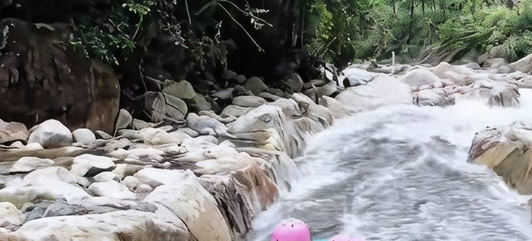 暖阳民宿(莽山大峡谷漂流店)图片