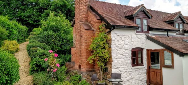 拉德洛附近可供两人的美丽静谧乡村民宿，享有壮丽景观(Beautiful and Quiet Rural hideaway for two near Ludlow with stunning views)图片