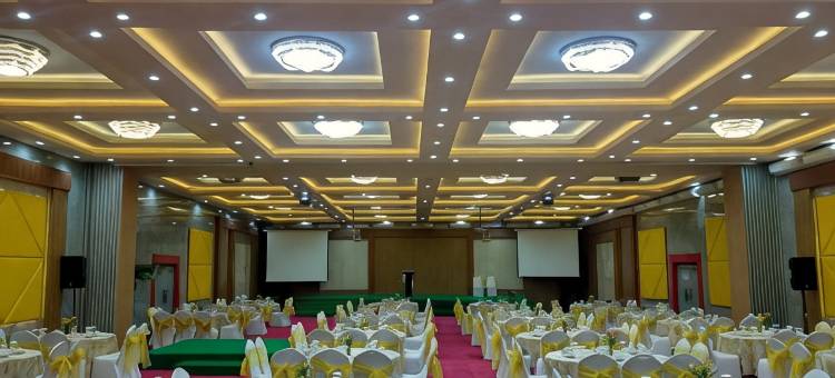 新梅尔德卡帕蒂酒店(Hotel New Merdeka Pati)图片