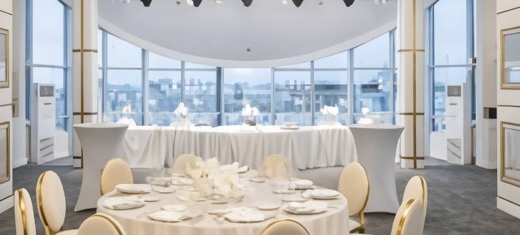 圣彼得堡大使酒店(Ambassador Hotel)图片