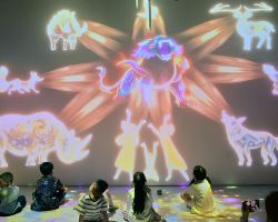 Zhijiang Cultural Center Family-Friendly Immersive Theater: Explore the Prehistoric World